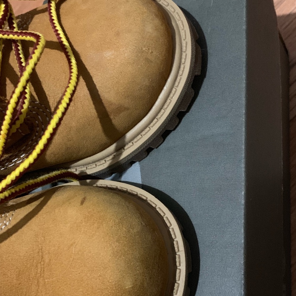 Timberland - Picture 5 of 5